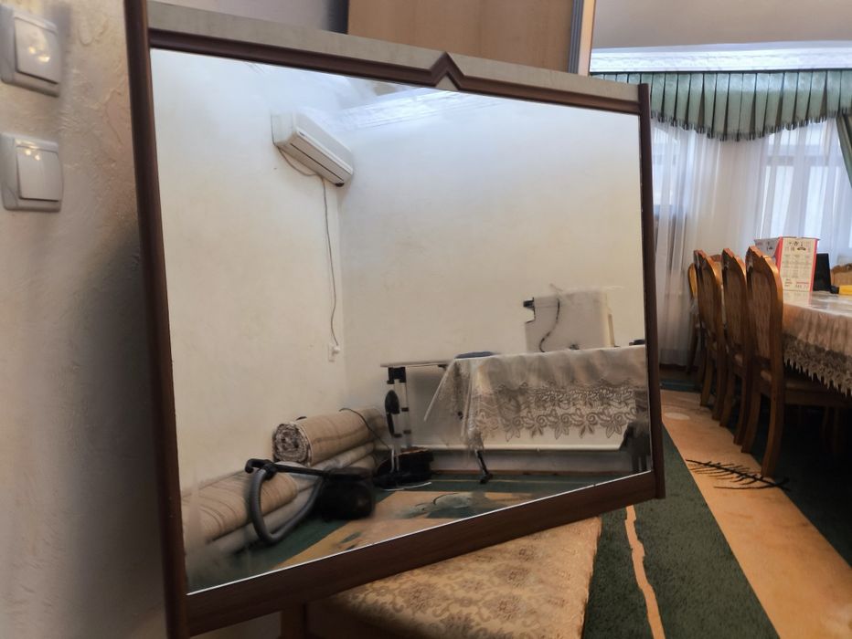 Зеркало для комода для прихожей
Размер ширина 91.5 см. * высота 80 см.