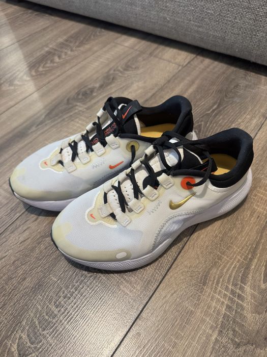 Кроссовки nike react escape