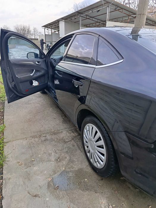 Ford Mondeo de vânzare