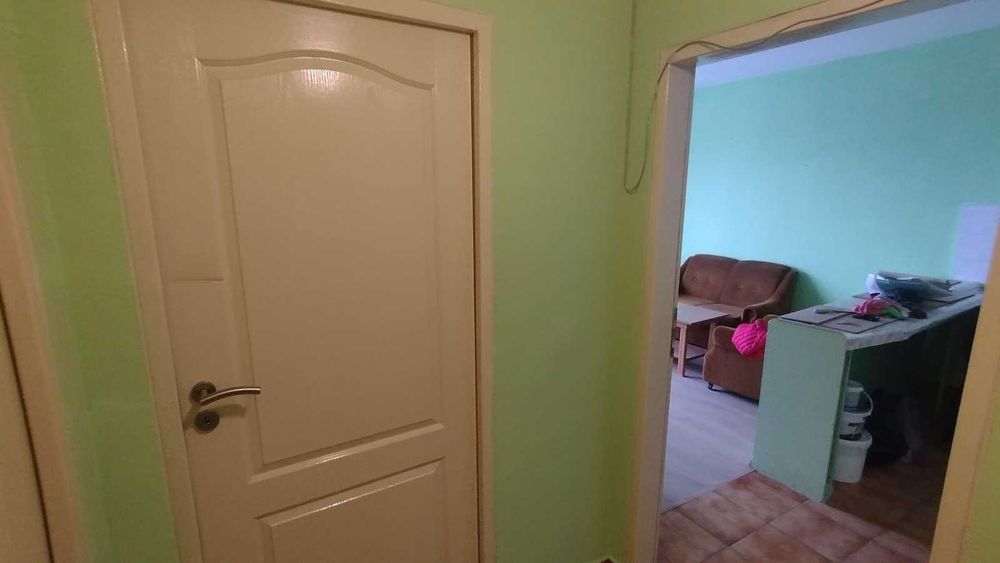 Двустаен апартамент в Люлин 5