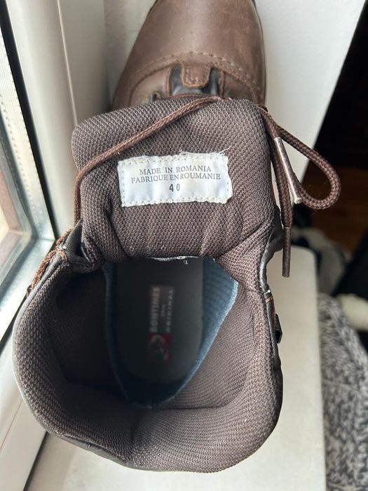 Ghete din piele Bontimes 40