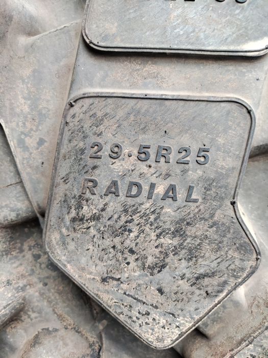 Автошина 29.5R25