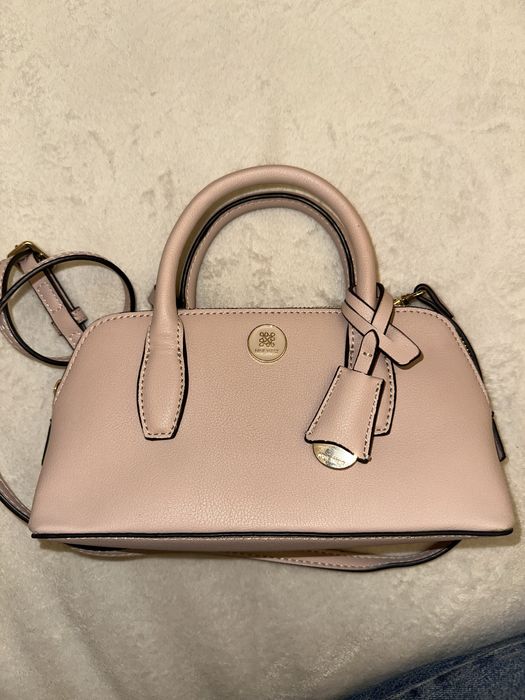 Чанта Nine West.