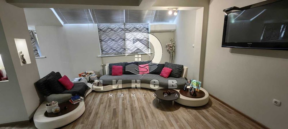 Продава се Мезонет в Стара Загора, Център - 100 кв.м за 1300 €/кв.м - Снимка #2