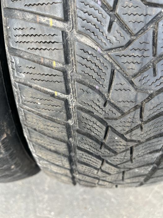 2 бр. зимни гуми 205/55/16 Dunlop 5,5 mm DOT 0519