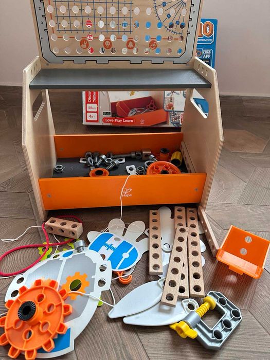 Hape Junior Inventor Discovery Scientific Workbench