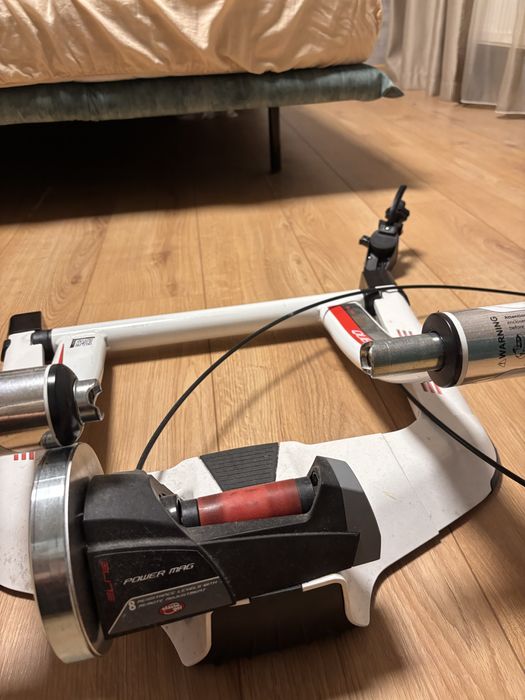 Продавам велотренажор Elite Qubo Power Smart B+ – Smart Trainer