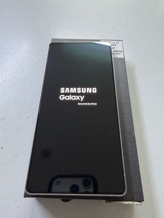 Samsung S25 Ultra 512gb 100% battery само лично предаване в София