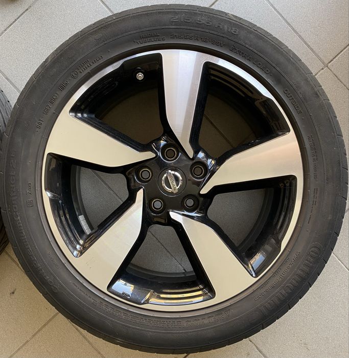 Jante aliaj cu anvelope 18 - set Dimensiune: 215/55R18  18x4J ET40 Nissan Qashqai 2 J11 [2013 - 2020] Crossover 1.6 dCi MT AWD (130 hp)