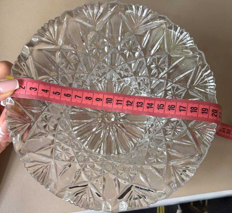 Хрустальная ваза