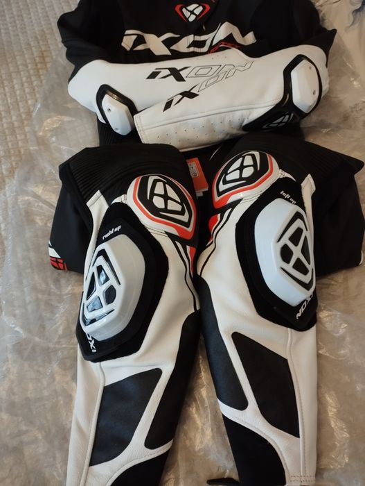 Дамски кожен мото екип Ixon XS (36)