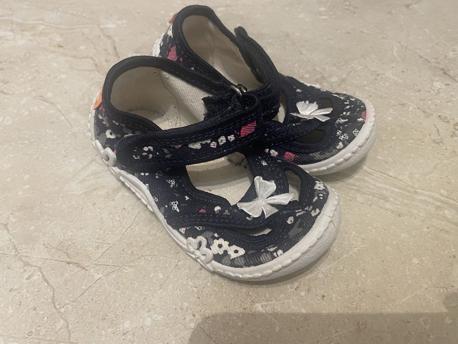 Пантофки Колев и Колев