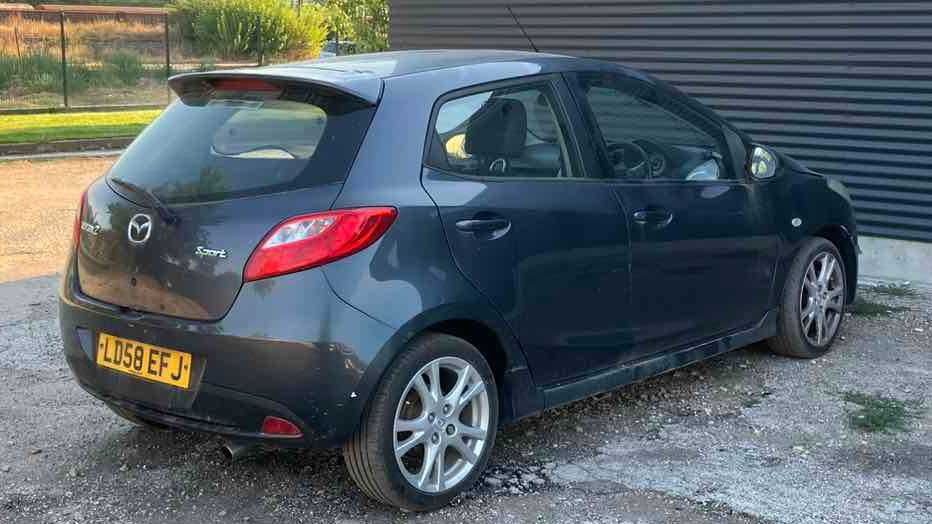 Mazda 2 II (DE) 2007-2010 НА ЧАСТИ