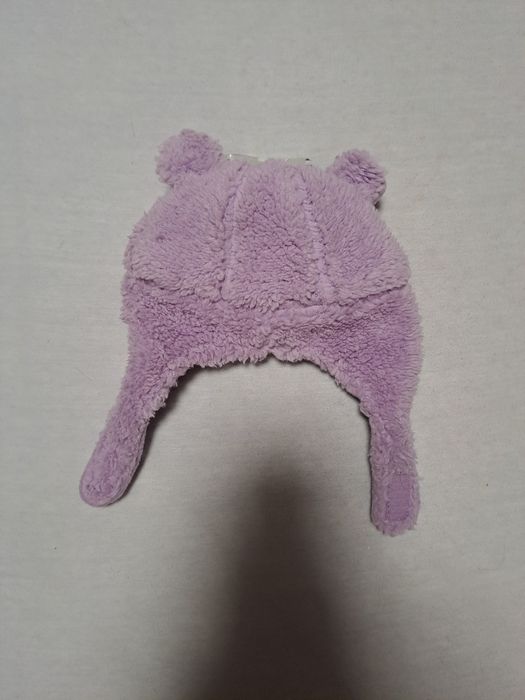 Бебешки зимни шапки