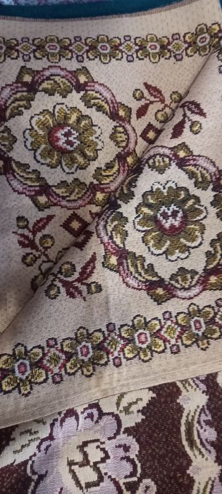 Жакардови покривала за мебели и дивани