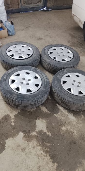 Продам шины с дисками в комплете