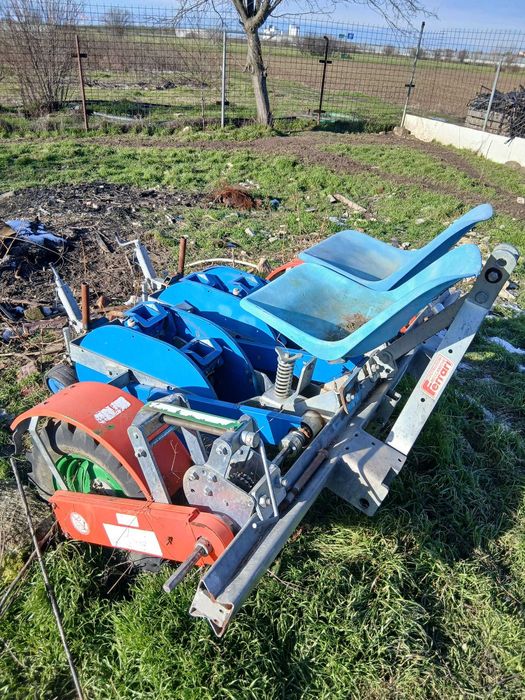 Plantatoare Rasaduri Ferrari