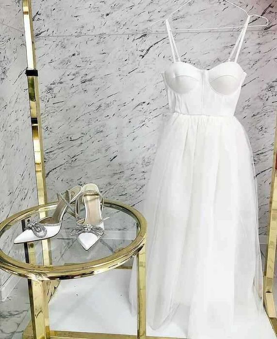 Бяла рокля с тюл, Л размер