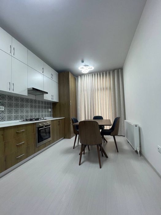 Сдается Жк Династия срочно 3/8/9.  75м2