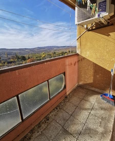 Двустаен апартамент под наем в Радомир