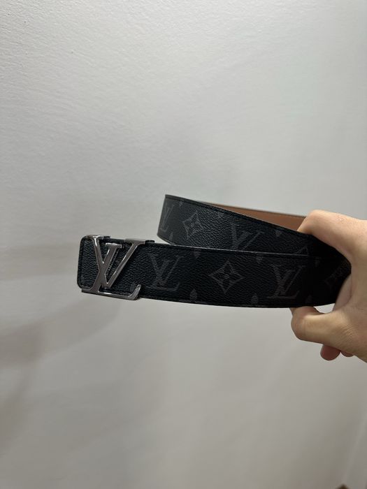 Curea LV ca noua, 110 cm