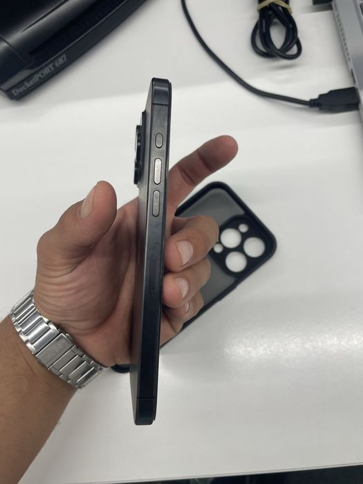 Iphone 15 pro max 512 GB Заключен айклауд