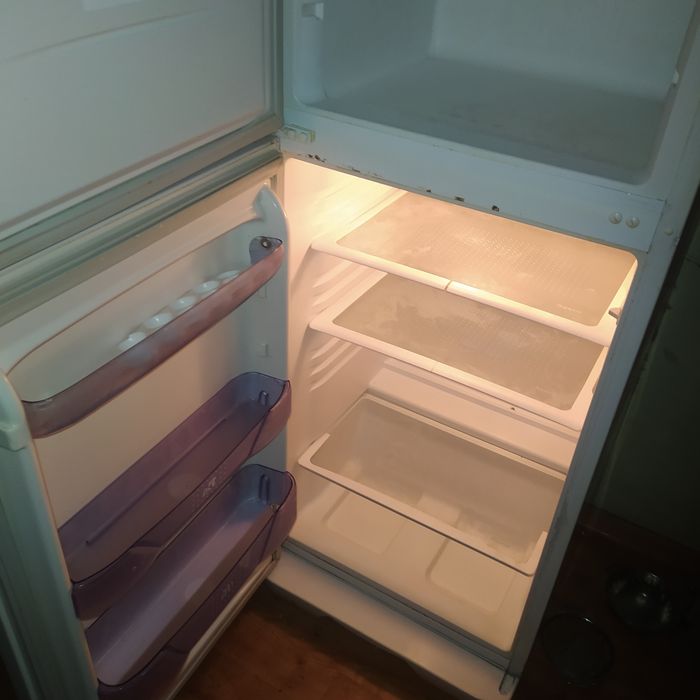 Продам холодильник Бирюса