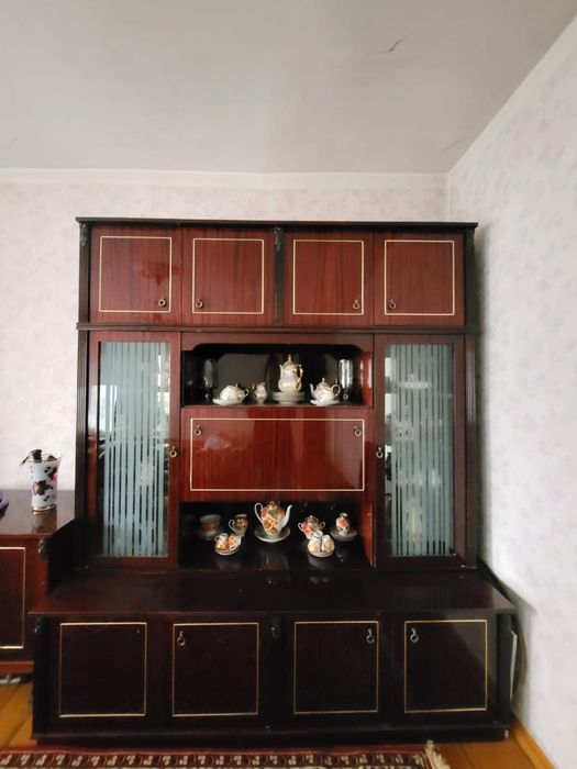 Продаётся мебельный гарнитур б/у