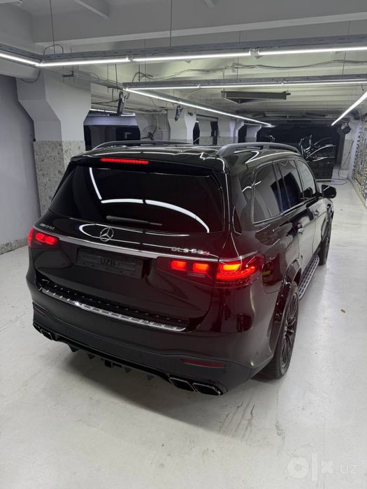 Mersedes benz 63s amg