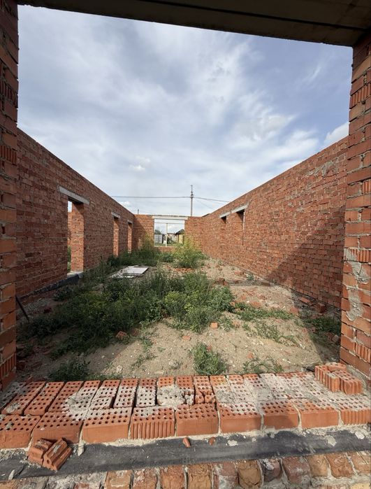 Продам дом в отличном районе