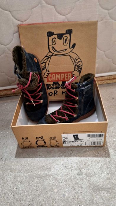 Детски боти CAMPER