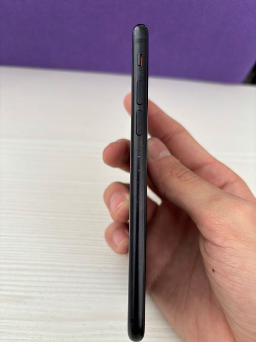 Iphone SE 2020 сатылады