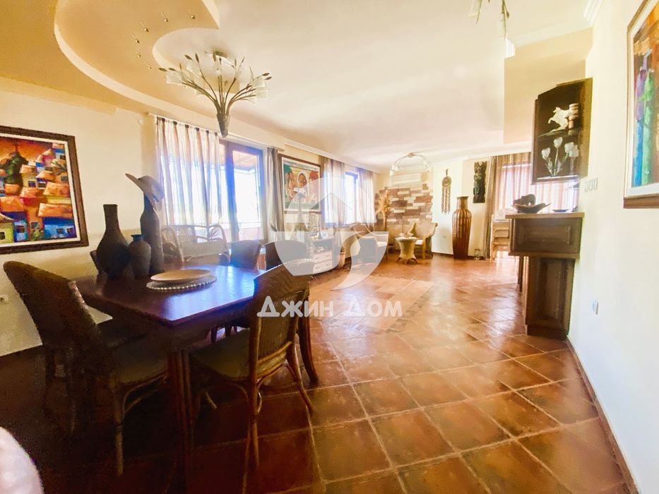 Продава се Тристаен апартамент в к.к. Слънчев бряг - 250 кв.м за 1792 €/кв.м - Снимка #2