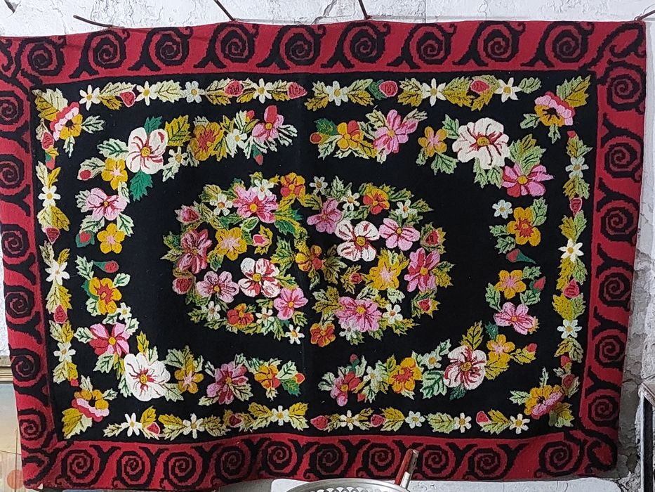 Ковёр ручная старый