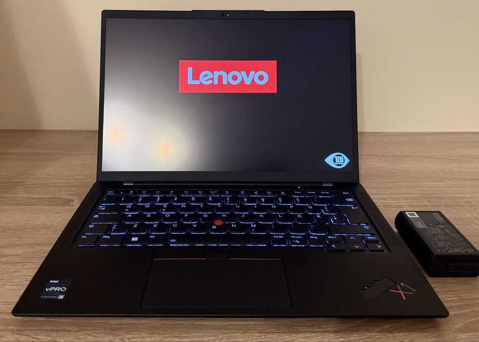 TOP ! Lenovo Thinkpad X1 Carbon Gen11 32GB ram i5 13th 512GB ! 14"