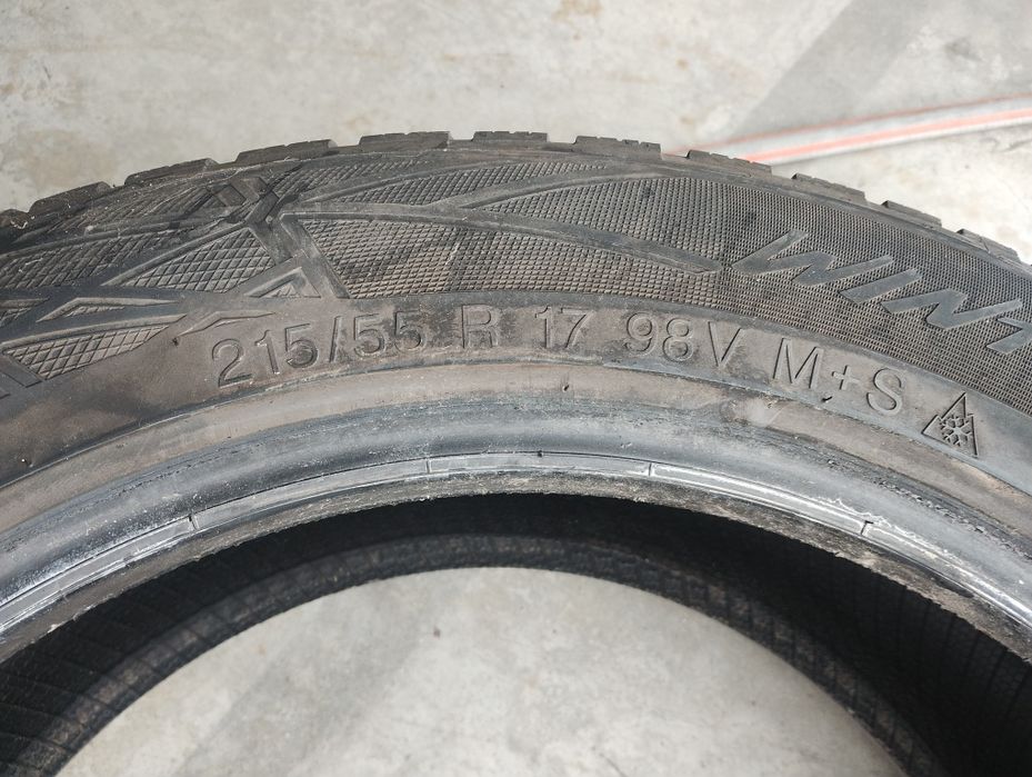 Зимни гуми 215/55/17
