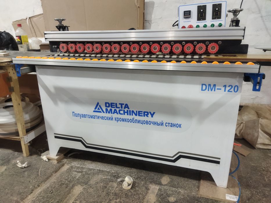 Продоется кромкооблицовочный станок