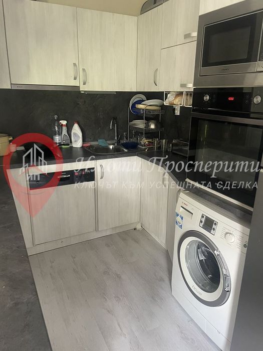 Къща в Перник-Център площ 200 цена 260000