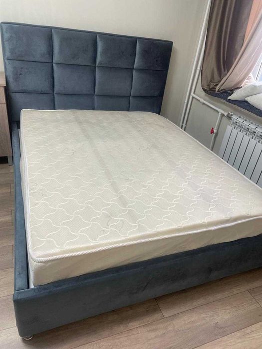 Кровать двухспальное