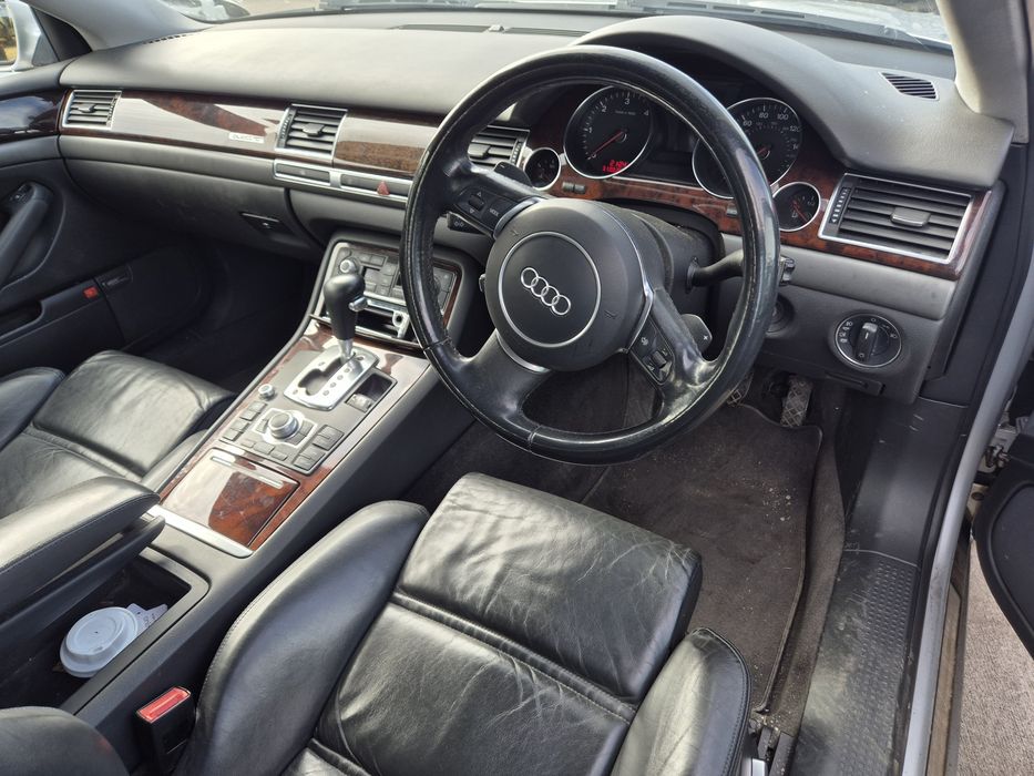 Dezmembram Audi A8 D3 2004 3.0tdi ASB Automat Quattro