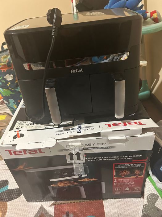 Продавам нов еър фрайър използвам веднъж 8 литра с 2 кошници