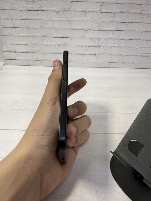 iPhone 16 айфон 16