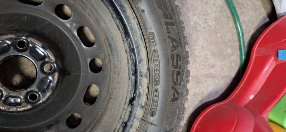 Гуми със джанти 16 205/55/16