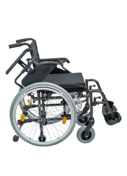 Продам инвалидную коляску