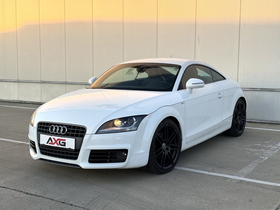 AUDI TT