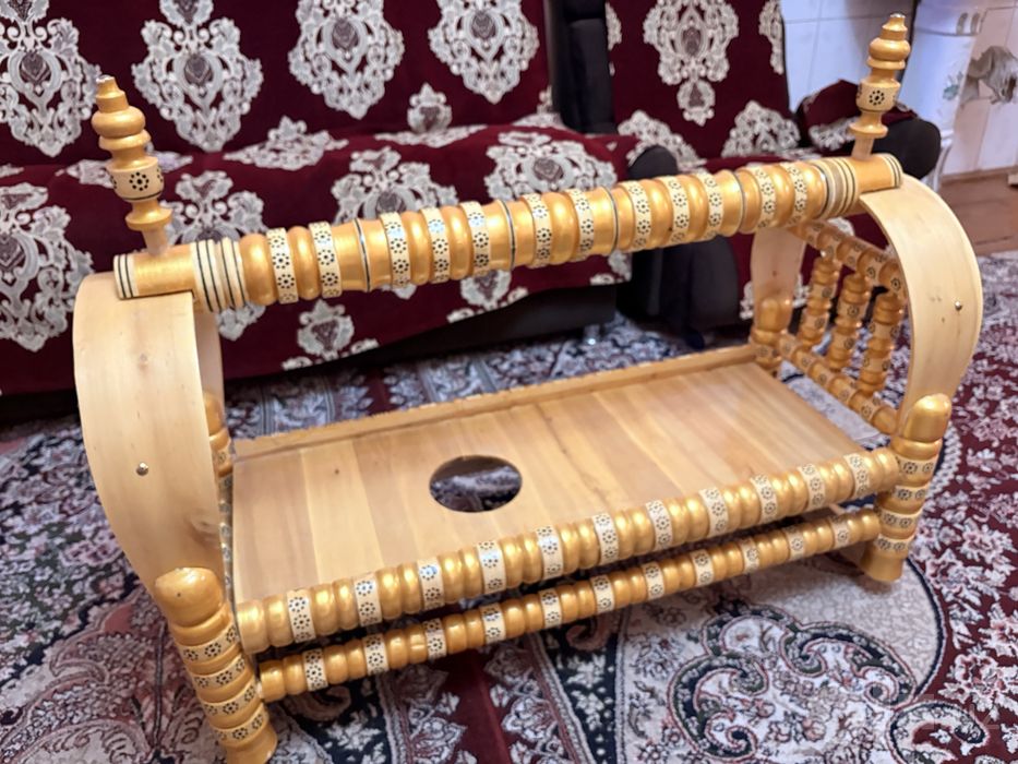 Beshik sotiladi quri beshik to’yda gayan top toza