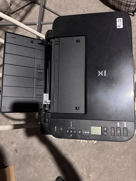 Продам струйный цветной принтер