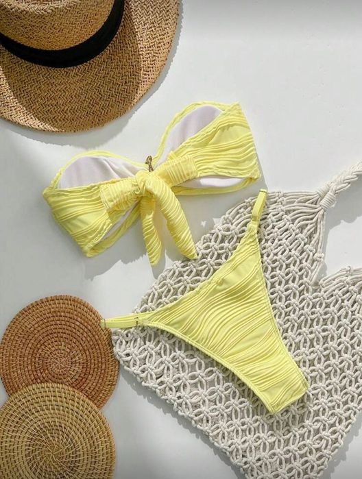 Чисто нов бански - М и Л размер