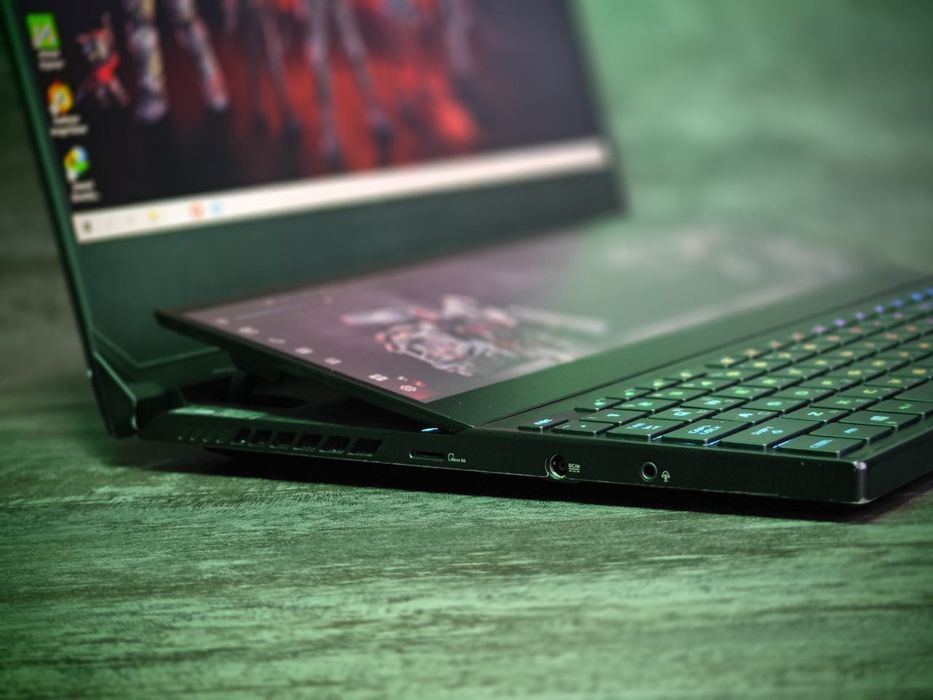 Asus Rog Zephyrus  Duo