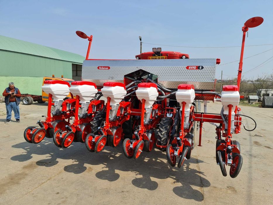 Semanatoare 6 R dublu disc cu fertilizare